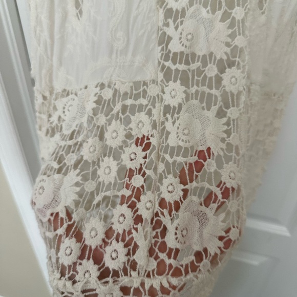 Zara Cream Lace Mini  Dress - Picture 6 of 6